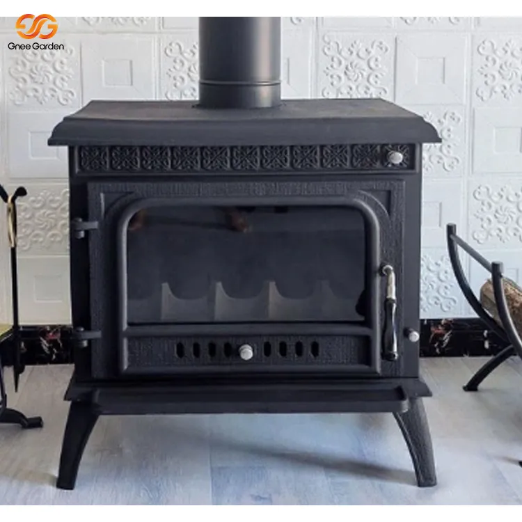 Fa tüzelésű szabadon álló kandalló